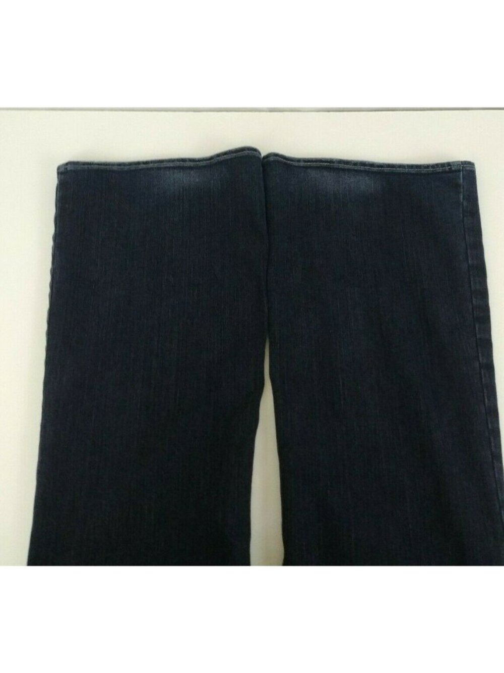 Silver Aiko Embroidered Distressed Whiskered Dark Wash Jeans Size 31/31 - Picture 5 of 10
